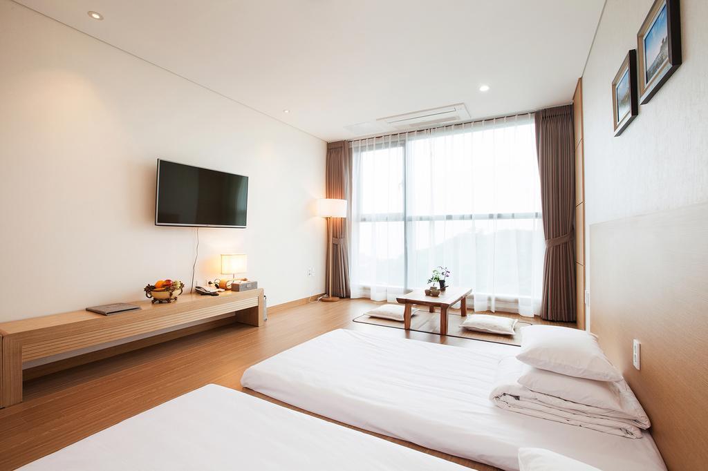Youus Hotel Согвіпо Екстер'єр фото