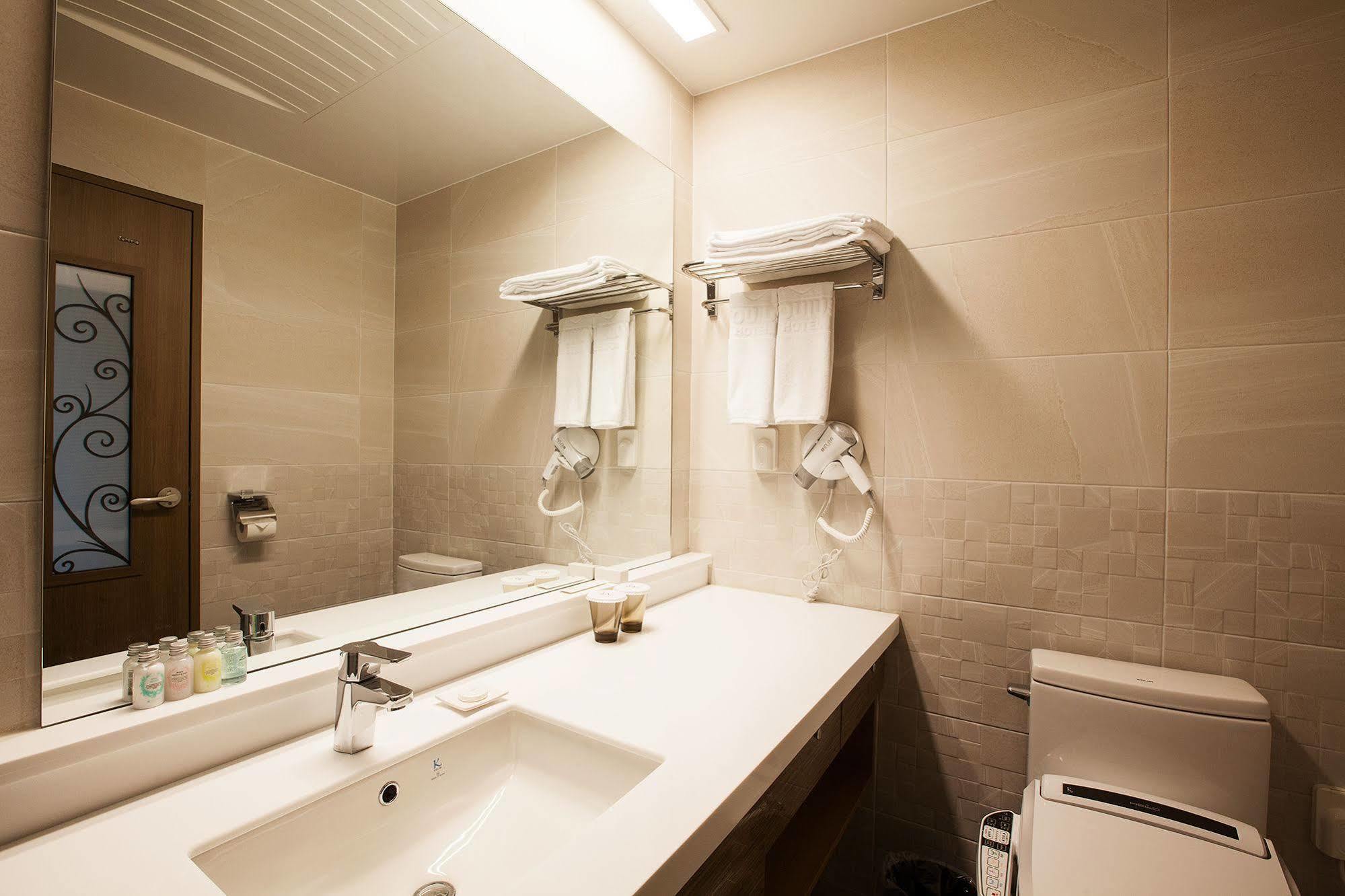 Youus Hotel Согвіпо Екстер'єр фото